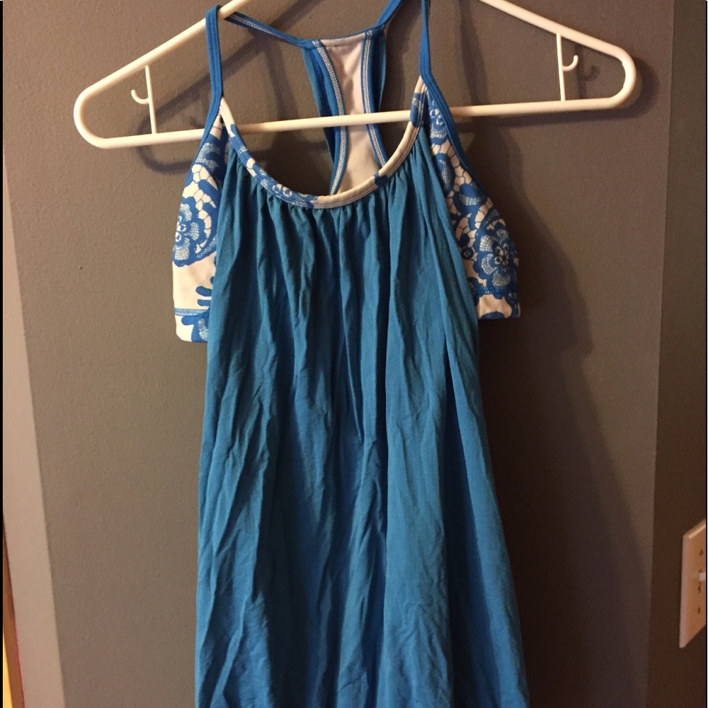 Lululemon tank